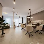 Gold E47 Let's Sea Baltic Park Apartamento *