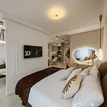 Gold E47 Let's Sea Baltic Park Apartamento *