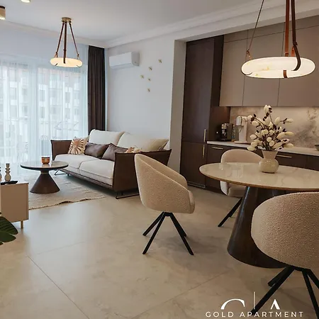 Gold E47 Let's Sea Baltic Park * Gąski