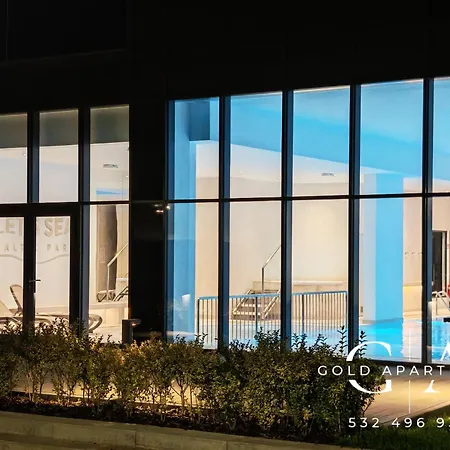 Gold E47 Let's Sea Baltic Park