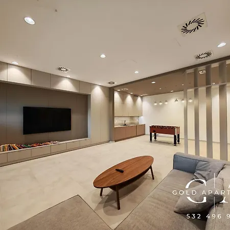 Gold E47 Let's Sea Baltic Park