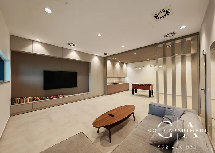 Gold E47 Let's Sea Baltic Park